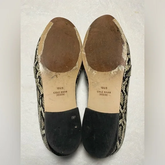❣️Cole Haan Snake Print Loafers - Black and Cream❣️ - Picture 6 of 6